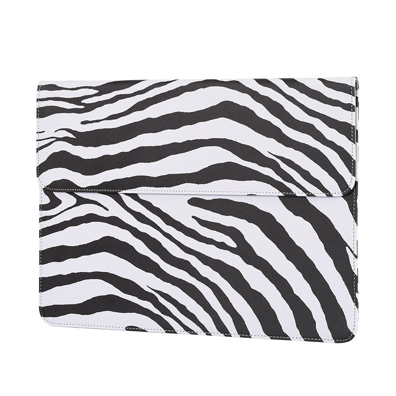 Laptophoes 12 / 13 Inch - MS Sleeve - Zebra - 123laptophoezen.nl