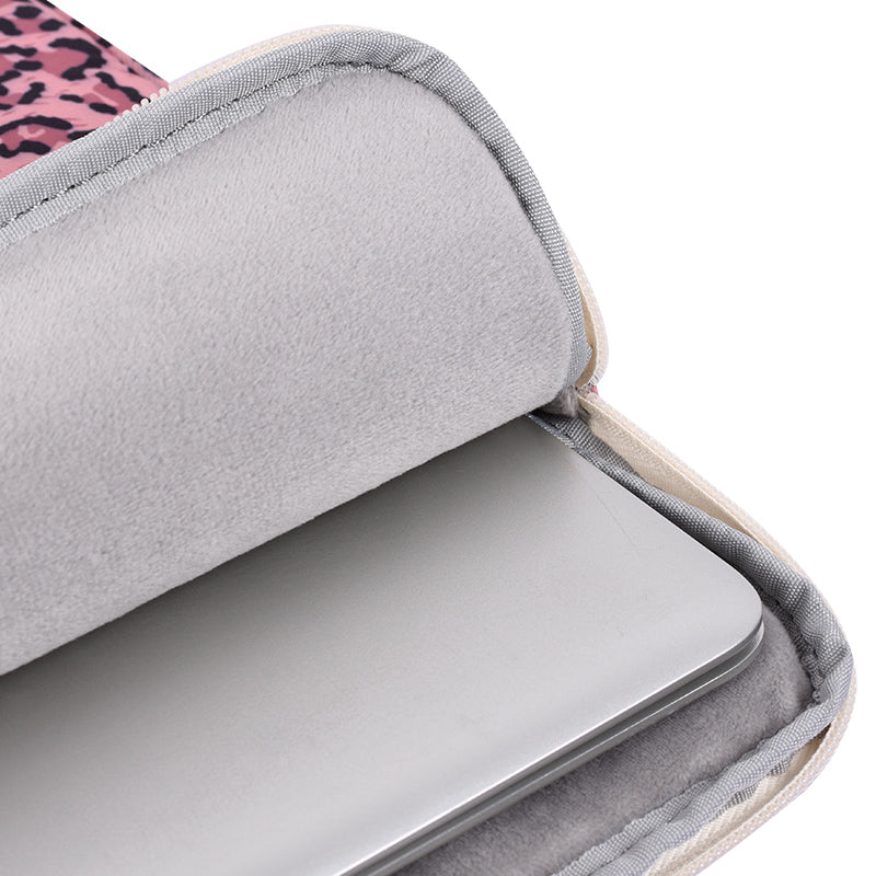 Laptophoes 13.3 Inch - GV Sleeve - Panterprint Roze - 123laptophoezen.nl