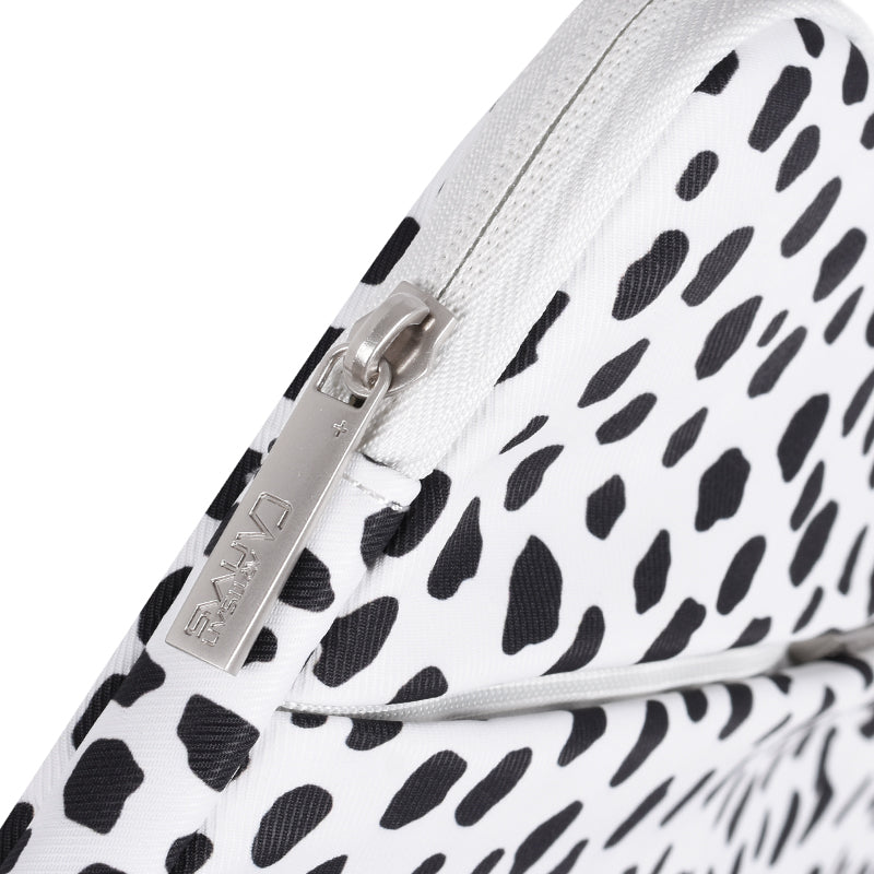 Laptophoes 15.6 Inch - XV Sleeve - Panterprint Wit - 123laptophoezen.nl