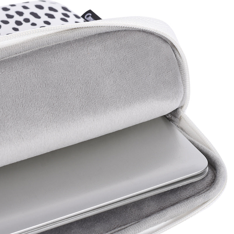 Laptophoes 13.3 Inch - XV Sleeve - Panterprint Wit - 123laptophoezen.nl